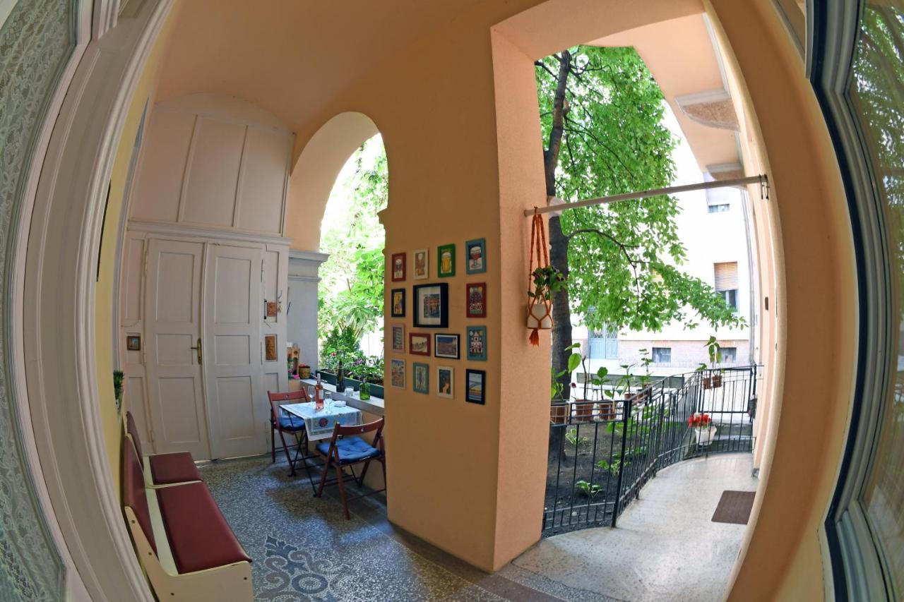 Peace Place Budapest Eksteriør billede